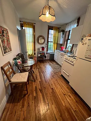 Rented by Delmark Realty LLC | media 1