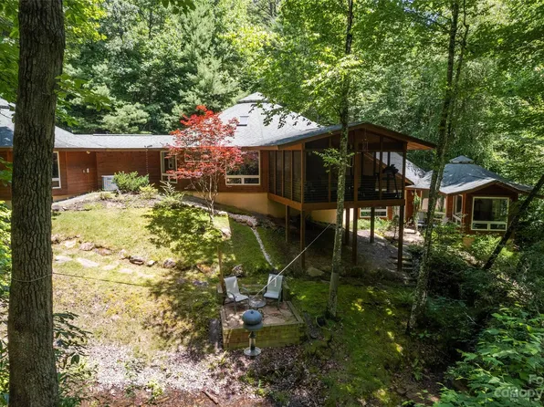 2292 Pisgah Forest Dr, Pisgah Forest, NC 28768