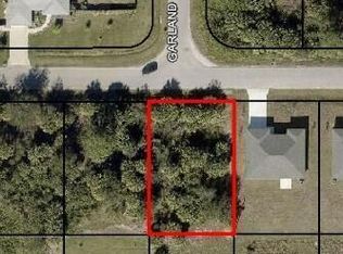 574 Oldenberg St SW, Palm Bay, FL 32908