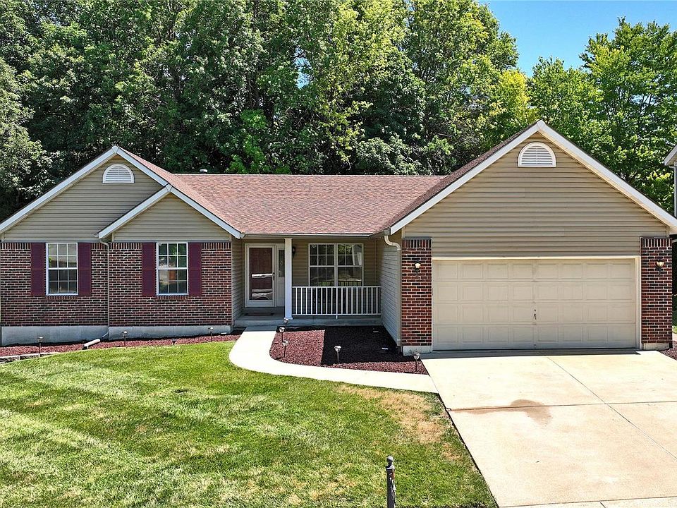 1227 Riverwood Place Dr, Florissant, MO 63031 Zillow