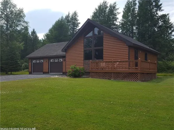 75 Morneault Rd, Grand Isle, ME 04746