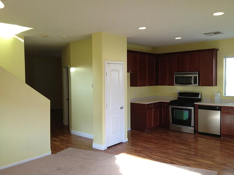 3621 Remington Grove Ave — Photo 28
