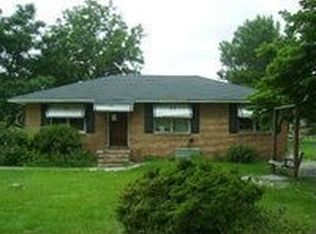 721 Lawson St, Manning, SC 29102