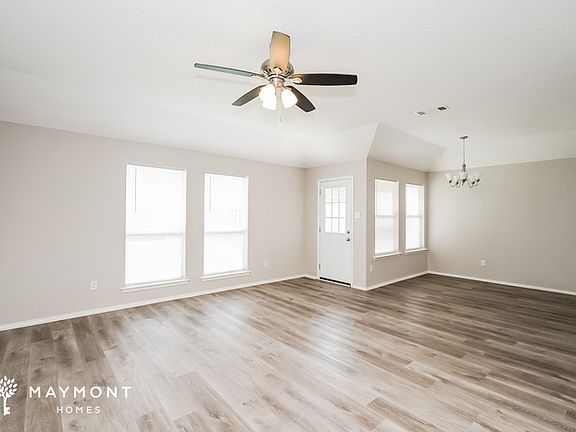4th image of 9208 Marilyn Dr