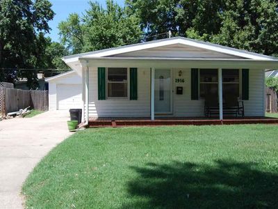 1916 E 14th Ave, Winfield, KS, 67156