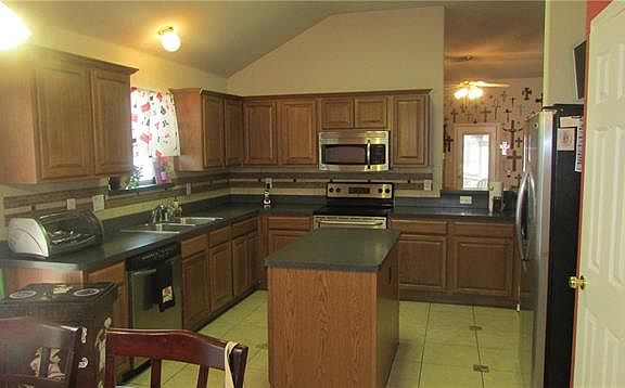 5th image of 9213 Nathan Dr
