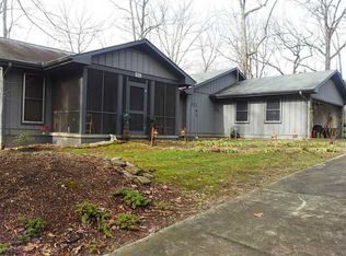 5379 Blue Grass Ln, Buford, GA 30518