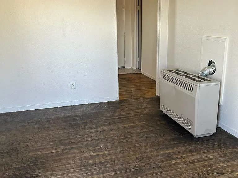201 Tennessee St NE — Photo 3