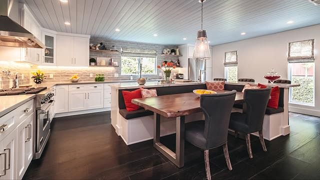 Gourmet Kitchen