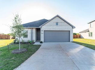 1914 Aleia Cv, Sherman, TX 75092