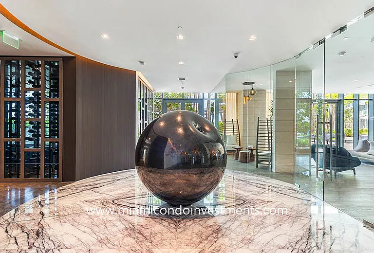 650 NE 32nd St #4103 — Photo 14