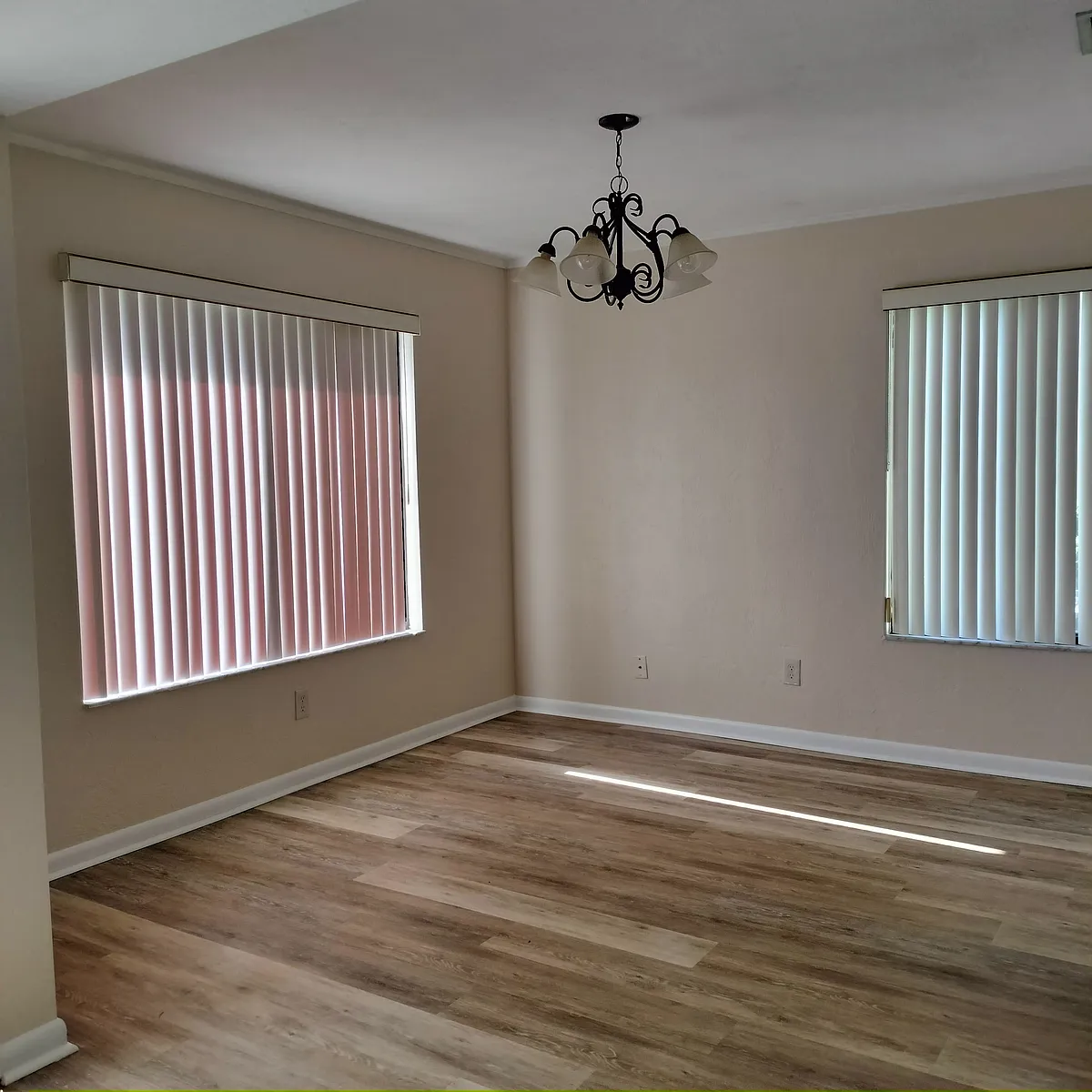 Building Photo - 137 Blue Heron Dr #A