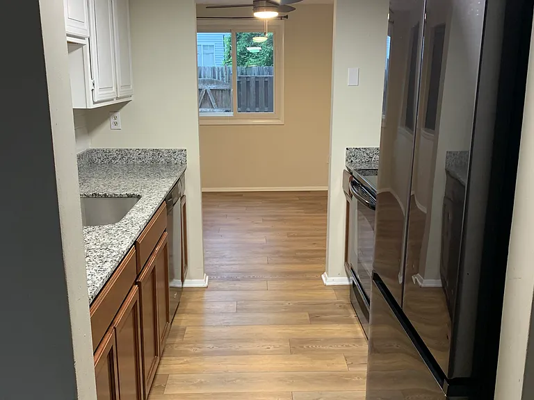 7034 Hames Ct — Photo 8
