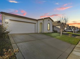 573 Honeysuckle Dr, Ione, CA 95640