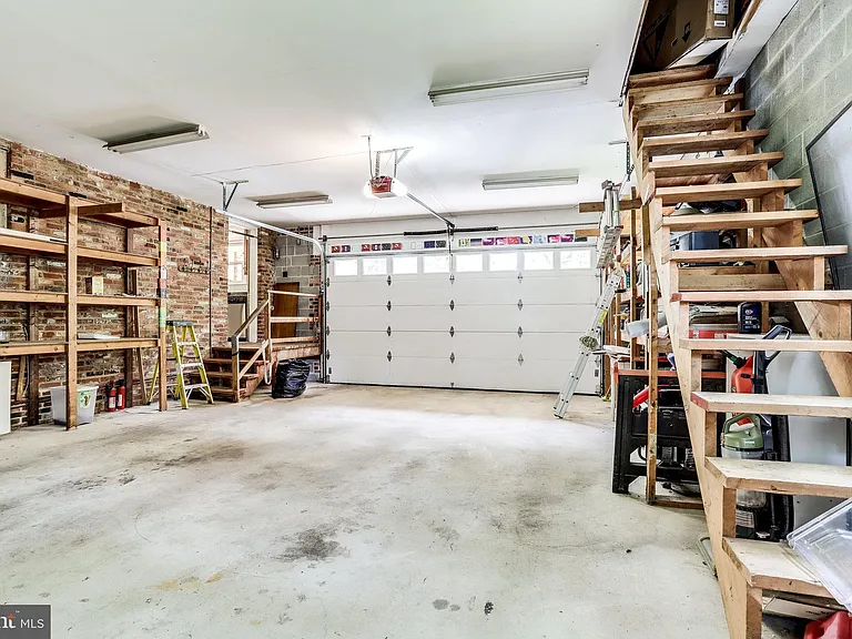 5225 Old Dominion Dr — Photo 60