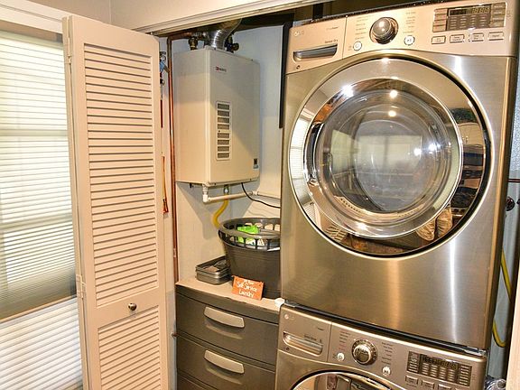 4th image of 24001 Arroyo Park Dr Unit 84