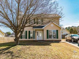 1404 Balfour Downs Cir, Fuquay Varina, NC 27526
