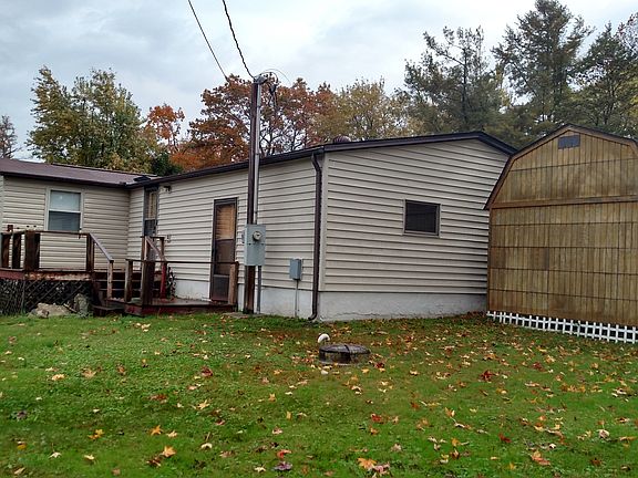 2nd image of 267 Dartmoor Dr
