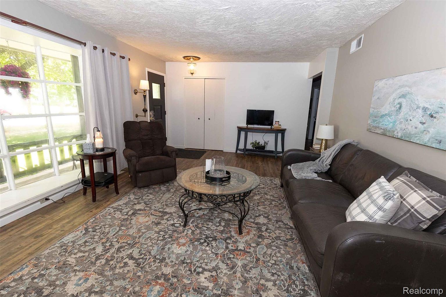 1227 N Jackson St, photo 7