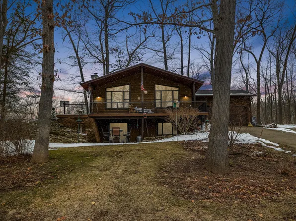 11820 Killarny Cir, Jerome, MI 49249