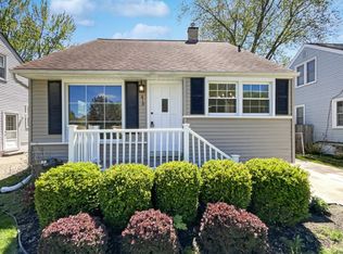 411 Leroy Ave, Clawson, MI