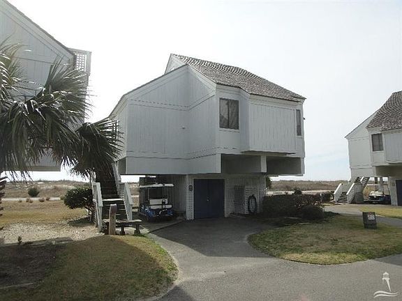 3rd image of 305 S Bald Head Wynd