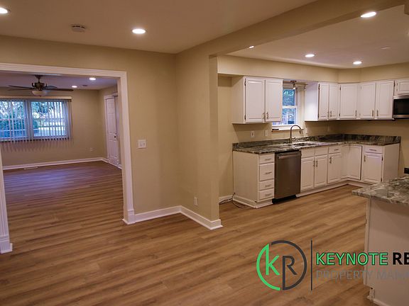 5th image of 4008 Gardenview Dr