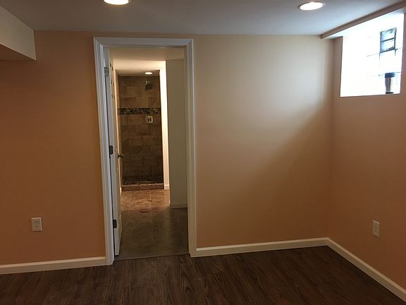 2nd image of 350 Country Hills Dr