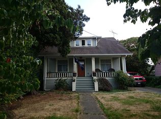 853 NE 57th St, Seattle, WA 98105