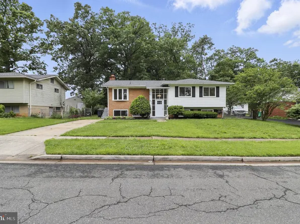 6314 Hardwood Dr, Lanham, MD 20706