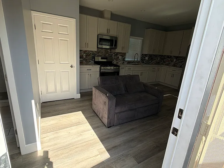 804 N Del Norte Ave #B — Photo 6