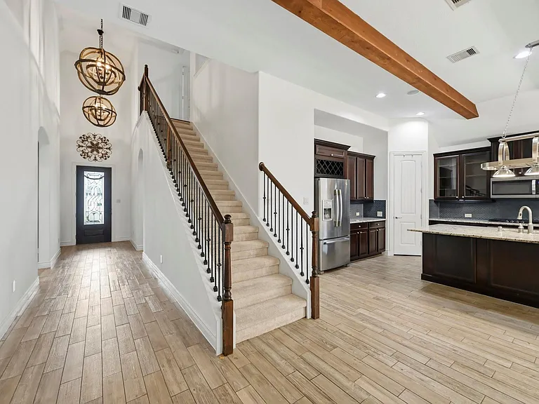 2019 Wild Peregrine Cir — Photo 17