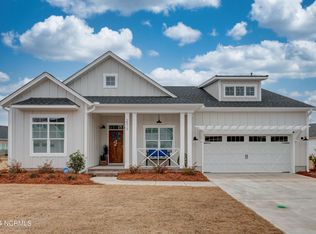 2517 Lakeside Cir, Wilmington, NC 28401