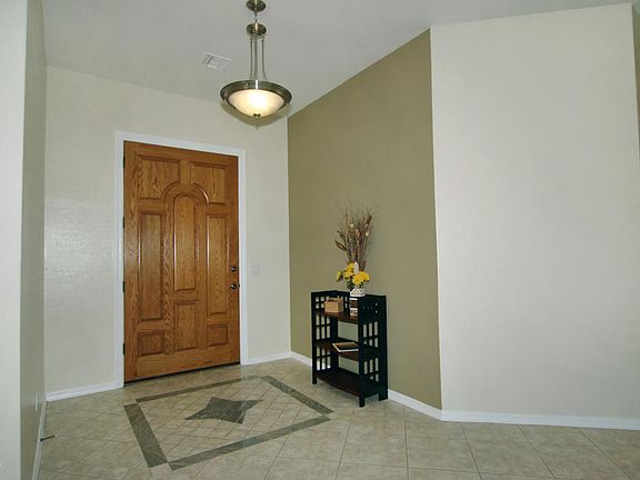 3rd image of 18834 E Flintlock Dr