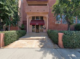 5454 Zelzah Ave APT 105, Encino, CA 91316
