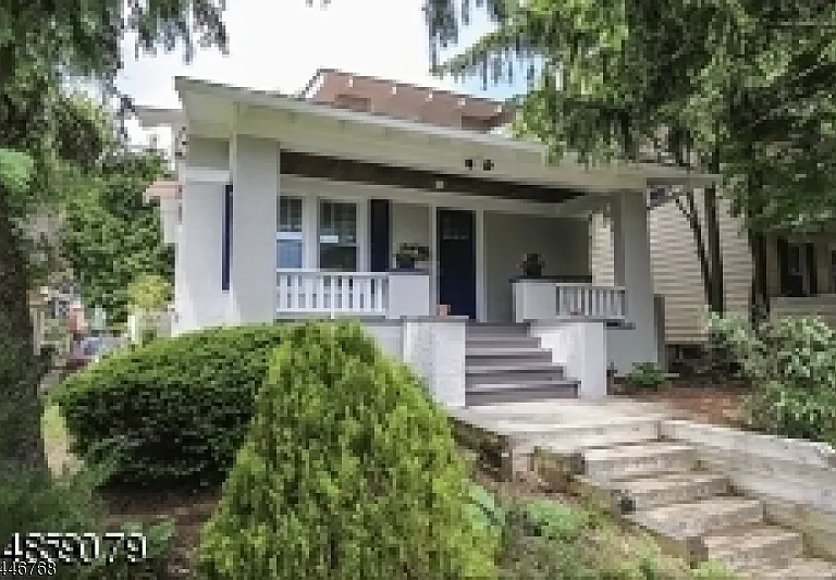 132 Central Ave — Photo 1