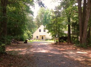 18122 General Puller Hwy, Deltaville, VA 23043