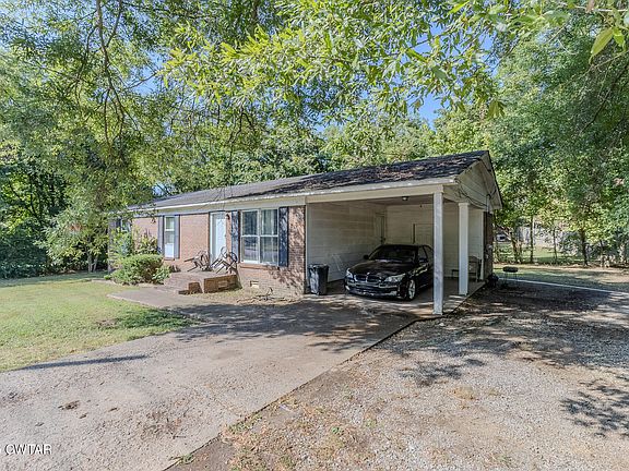 2nd image of 309 Bellanti Cir