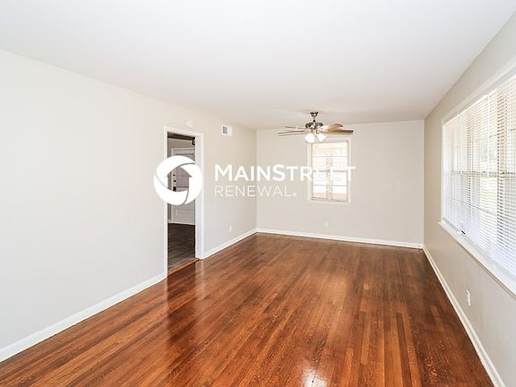 4th image of 3325 Northmoor Ave