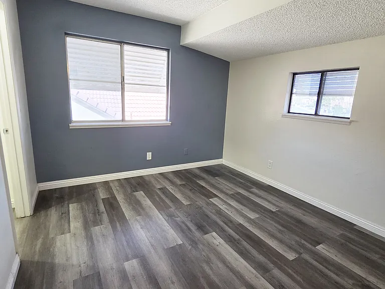 4028 Zapotec Way — Photo 46