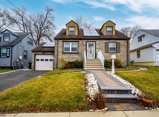 1131 Bushnell St, Union, NJ 07083