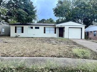 3009 Albany Dr, Mesquite, TX 75150