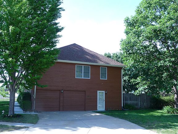 5th image of 10021 Lowell Ave