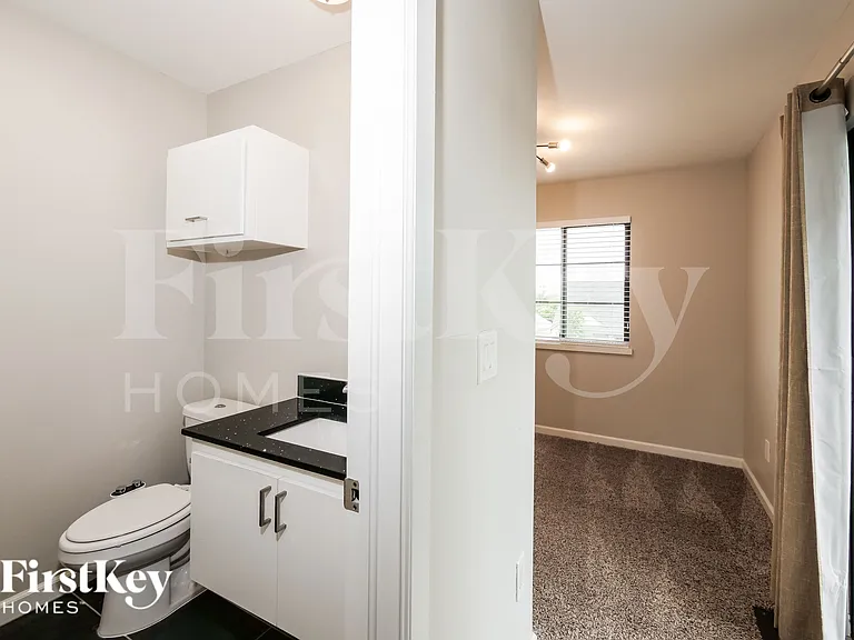15940 Aparados Way — Photo 17