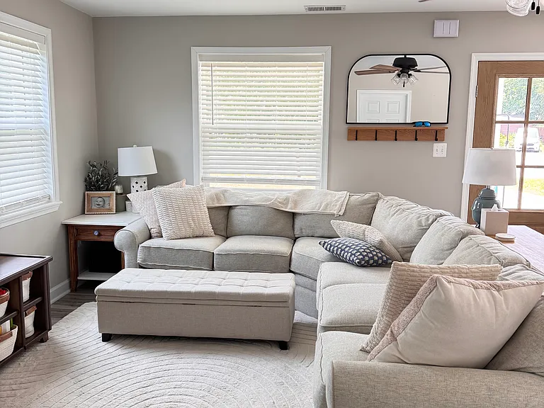 214 Grande View Ave — Photo 3