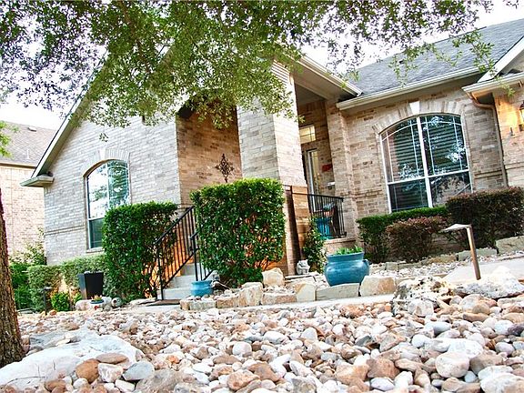 2nd image of 240 Abbey Dr