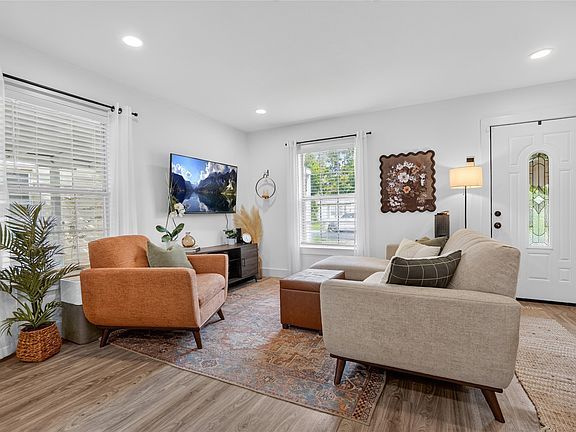 5th image of 10903 Aledo Dr