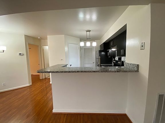 4th image of 6004 Curtier Dr Unit D