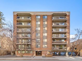 537 N 14th Ave SW #404, Calgary, AB T2R0M7