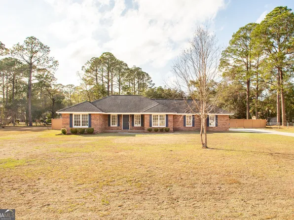 1249 Cherrywood Rd, Waycross, GA 31503